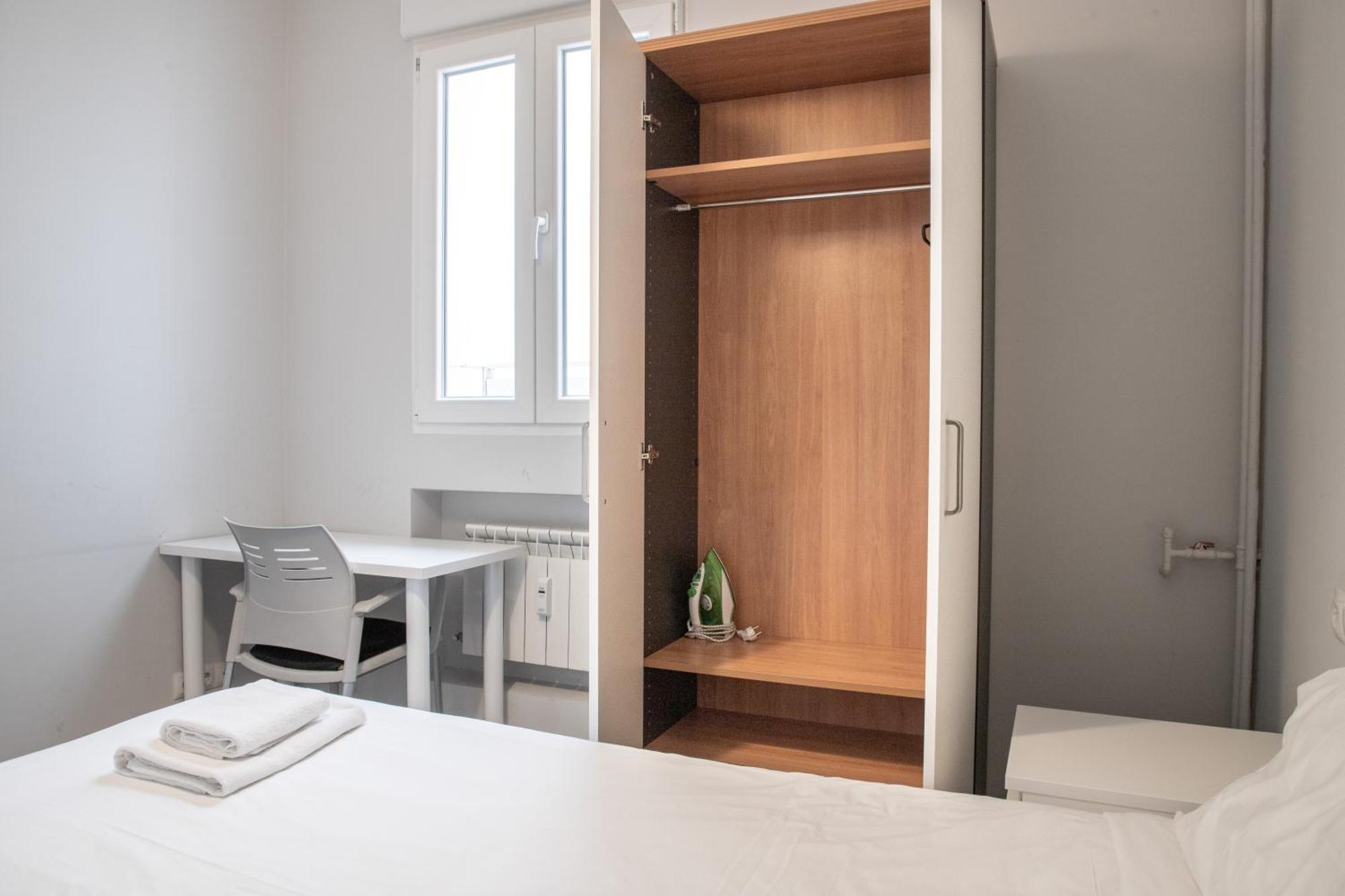 Luminoso & Moderno 4 En Retiro Apartment Madrid